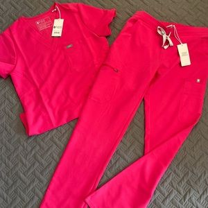 Figs Shocking Pink XS Yola Skinny pants & Shocking Pink XS Catarina top (SET)
